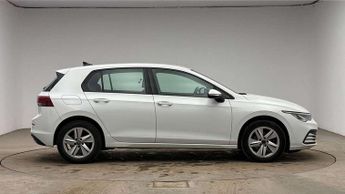 Volkswagen Golf 1.0 TSI Life 5dr