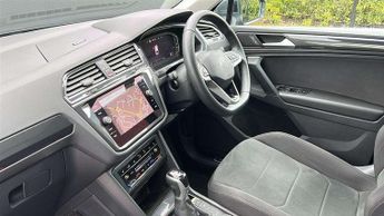Volkswagen Tiguan 2.0 TDI 4Motion Elegance 5dr DSG