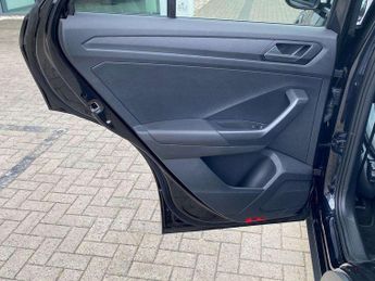 Volkswagen T-Roc 2.0 TDI 150 EVO R-Line 5dr DSG