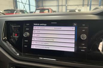 Volkswagen Polo 1.0 TSI R-Line 5dr DSG