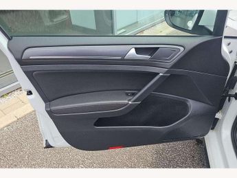 Volkswagen Golf 2.0 TDI 184 GTD 5dr DSG