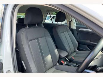 Volkswagen T-Roc 1.5 TSI Life 5dr DSG