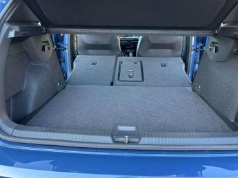 Volkswagen Golf 2.0 TDI 150 R-Line 5dr DSG