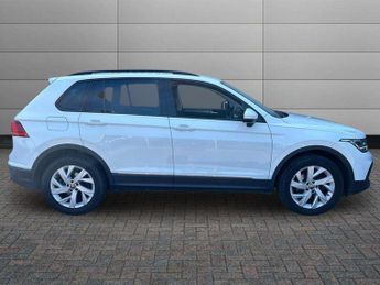 Volkswagen Tiguan 2.0 TDI Life 5dr DSG