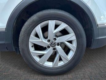 Volkswagen Tiguan 2.0 TDI Life 5dr DSG