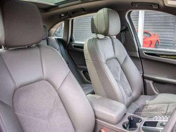 Porsche Macan S 5dr PDK