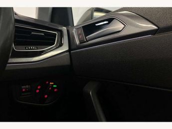 Volkswagen Polo 1.0 TSI 110 SEL 5dr DSG