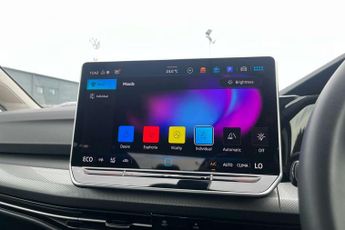 Volkswagen Golf 1.5 TSI 204 Style eHybrid 5dr DSG