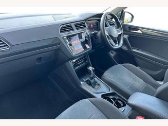 Volkswagen Tiguan 2.0 TDI Elegance 5dr DSG