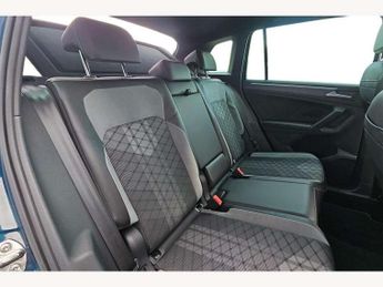 Volkswagen Tiguan 2.0 TDI 200 4Motion R-Line 5dr DSG