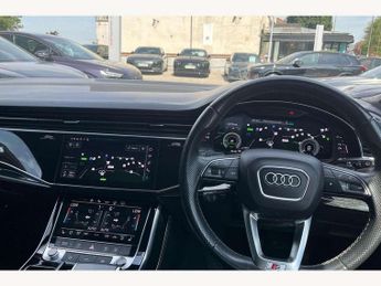 Audi Q7 55 TFSI e Quattro Vorsprung 5dr Tiptronic