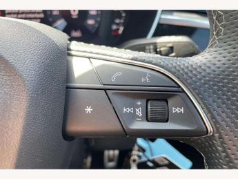 Audi Q3 35 TFSI S Line 5dr S Tronic