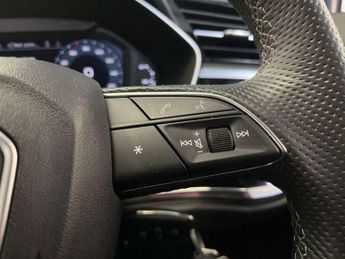 Audi Q3 40 TFSI Quattro S Line 5dr S Tronic