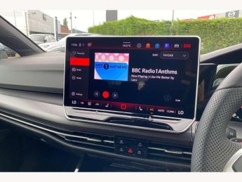 Volkswagen Golf 2.0 TSI 265 GTI 5dr DSG