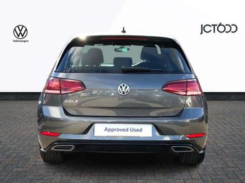 Volkswagen Golf 1.5 TSI EVO 150 R-Line 5dr DSG