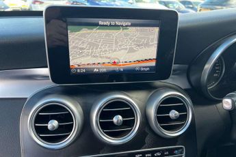 Mercedes-Benz C-Class C220d 4Matic AMG Line 5dr Auto