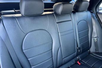 Mercedes-Benz C-Class C220d 4Matic AMG Line 5dr Auto