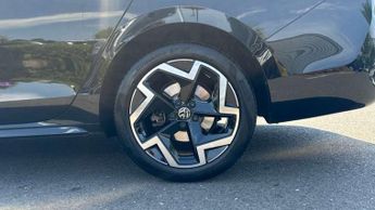 Volkswagen Passat 1.5 TSI eHybrid R-Line 5dr DSG