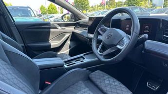 Volkswagen Passat 1.5 TSI eHybrid R-Line 5dr DSG