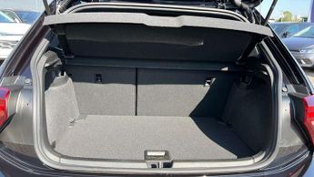 Volkswagen Polo 1.0 TSI 115 R-Line 5dr DSG