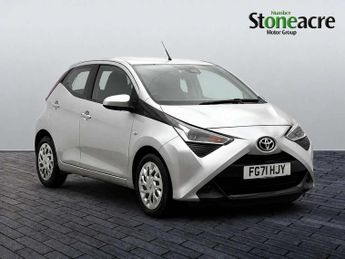 Toyota AYGO 1.0 VVT-i X-Play TSS 5dr