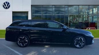 Volkswagen Passat 1.5 TSI eHybrid R-Line 5dr DSG