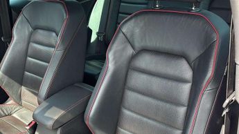 Volkswagen Golf GTi 2.0 TSI 245 GTI Performance 5dr