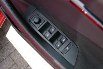 Skoda Kamiq 1.0 TSI SE 5dr DSG