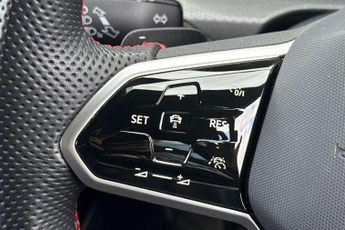 Volkswagen Golf 2.0 TSI 300 GTI Clubsport 5dr DSG