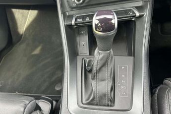 Audi Q3 45 TFSI e S Line 5dr S Tronic