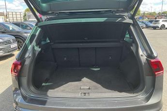 Volkswagen Tiguan 2.0 TDi 150 R-Line Tech 5dr DSG
