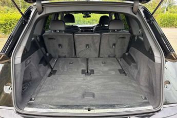 Audi Q7 50 TDI Quattro S Line 5dr Tiptronic