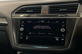 Volkswagen Tiguan 2.0 TDI Elegance 5dr DSG