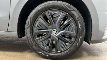 Skoda Fabia 1.0 TSI 116 Colour Edition 5dr DSG