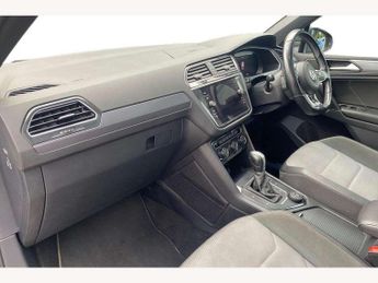 Volkswagen Tiguan 2.0 TDi 150 4Motion R-Line 5dr DSG