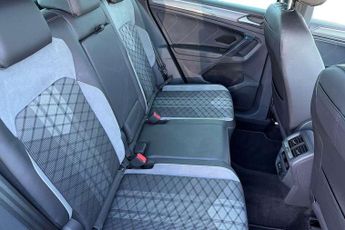 Volkswagen Tiguan 1.5 TSI 150 R-Line 5dr DSG