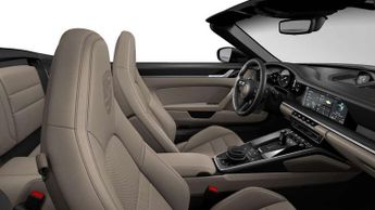 Porsche 911 S 2dr PDK