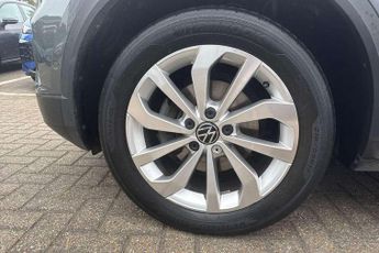 Volkswagen T-Roc 1.5 TSI Life 5dr DSG