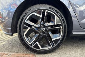 Volkswagen Polo 1.0 TSI 115 R-Line 5dr DSG