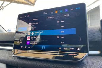 Volkswagen T-Roc 1.5 eTSI Life 5dr DSG