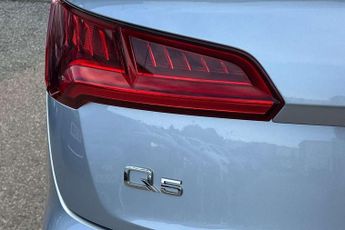 Audi Q5 2.0 TDI Quattro Sport 5dr S Tronic