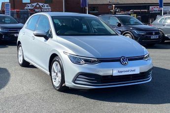 Volkswagen Golf 1.5 eTSI 150 Life 5dr DSG