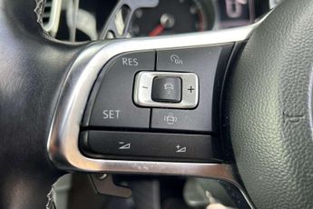 Volkswagen Golf 1.5 TSI EVO 150 R-Line Edition 5dr DSG