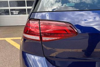 Volkswagen Golf 1.5 TSI EVO 150 R-Line Edition 5dr DSG