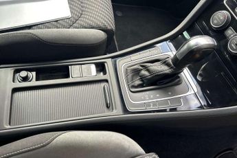 Volkswagen Golf 1.5 TSI EVO 150 R-Line Edition 5dr DSG