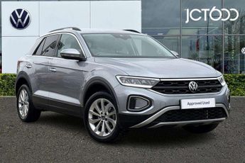 Volkswagen T-Roc 1.5 TSI Match 5dr