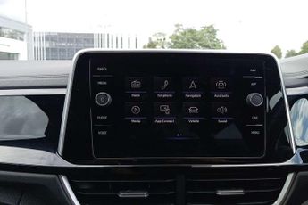 Volkswagen T-Roc 1.5 TSI R-Line 5dr DSG