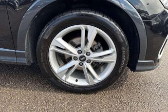 Audi Q3 35 TFSI S Line 5dr S Tronic
