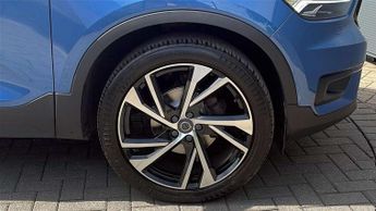 Volvo XC40 2.0 D3 R DESIGN Pro 5dr Geartronic