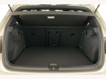 Volkswagen Golf 1.5 eTSI 150 R-Line 5dr DSG